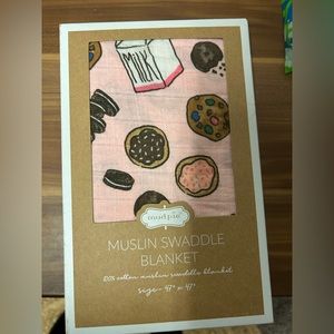 Mud pie swaddle blanket